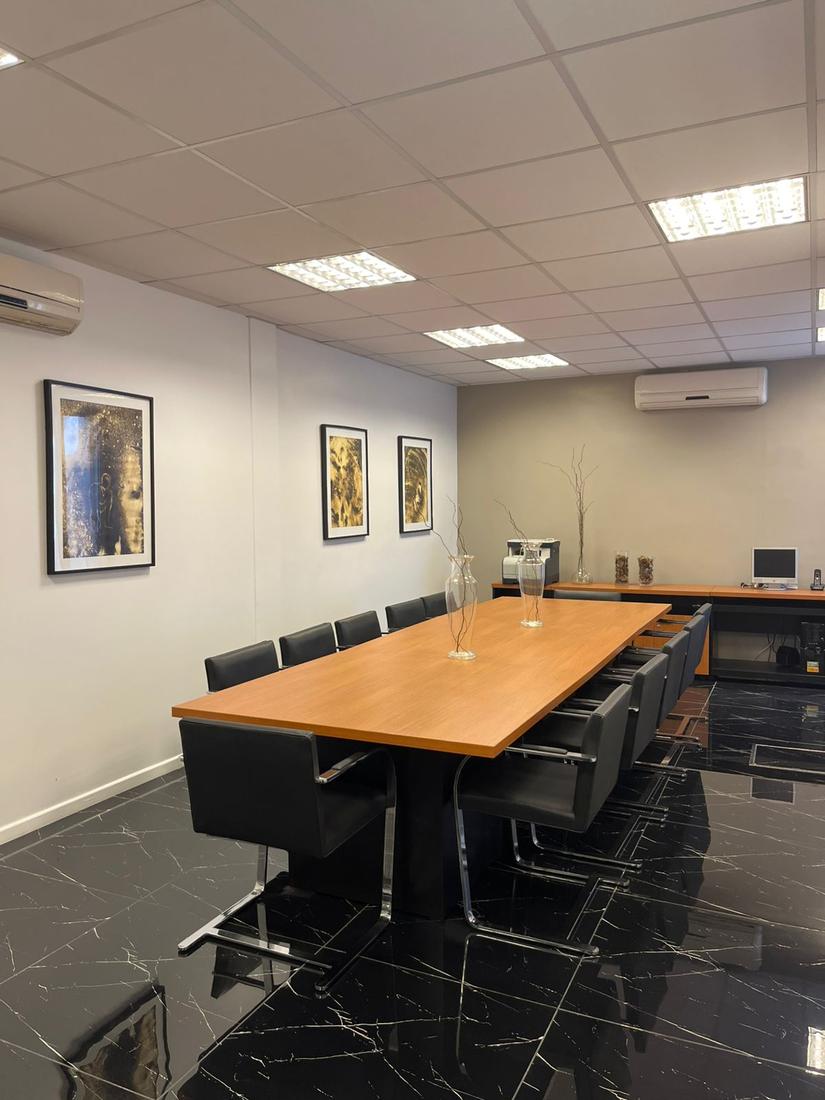 Sala de reuniones del estudio